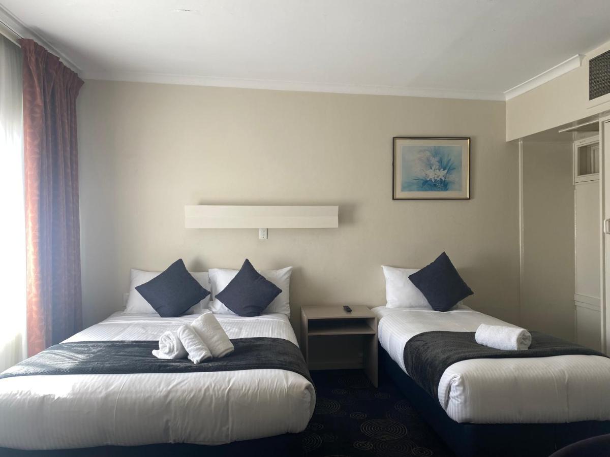 The Astor Hotel Motel ゴールバーン エクステリア 写真