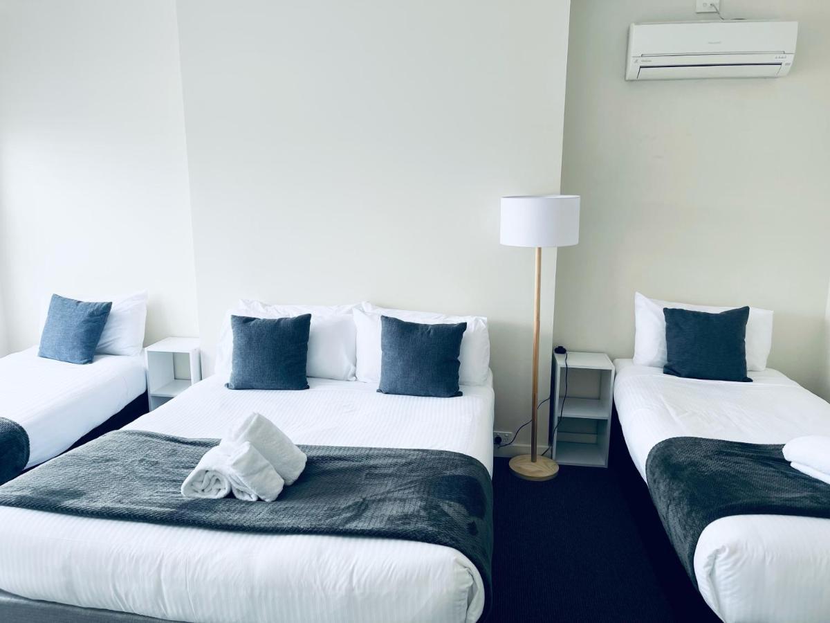 The Astor Hotel Motel ゴールバーン エクステリア 写真